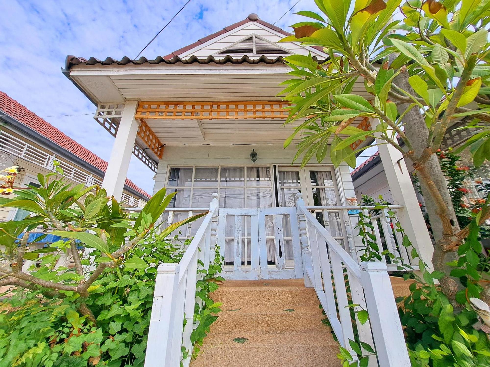 Prathana Garden Beach Resort 후아 힌 외부 사진